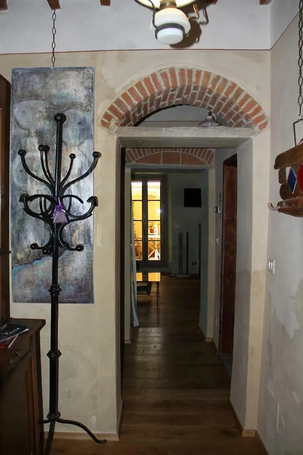 Residenza Fra Le Torri - Charme & Art Gallery Home أريتسو شقة