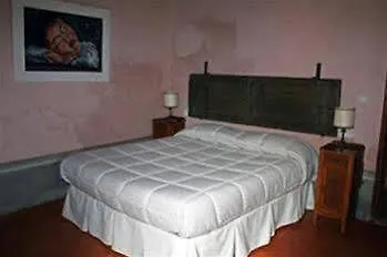 Residenza Fra Le Torri - Charme & Art Gallery Home أريتسو